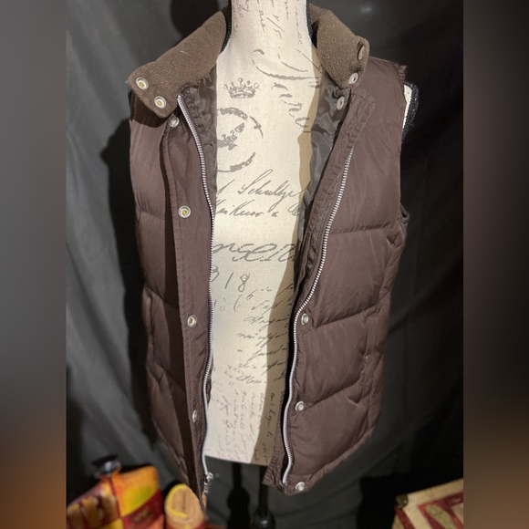 Women’s Gap Brown Vest (M) - Picture 3 of 7